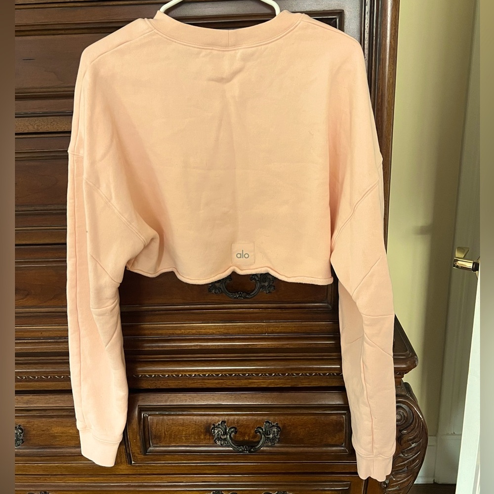 Alo Yoga Extreme Crop Crewneck sweatshirt Size Medium